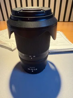 Nikon NIKKOR Z 28-75mm f/2.8 Objektiv Nikon Z-Mount neuwertig ohne OVP