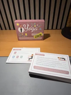 Kinderyoga Bildkarten – 50 hochwertige Yoga Karten für Kinder mit Anleitungen –
