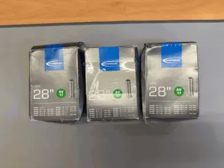 3x Schwalbe AV17 Fahrradschlauch 28 Zoll 700C Autoventil 40mm