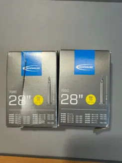 2x Schwalbe SV17 Fahrradschlauch 28 Zoll 700C Presta 60mm